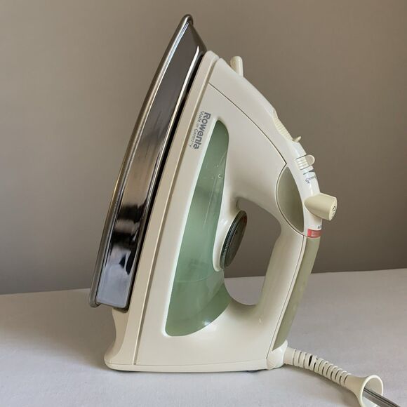 Rowenta Iron DM880  Professional Luxe Vertical Steam Stainless Self-Cleaning - Picture 1 of 7